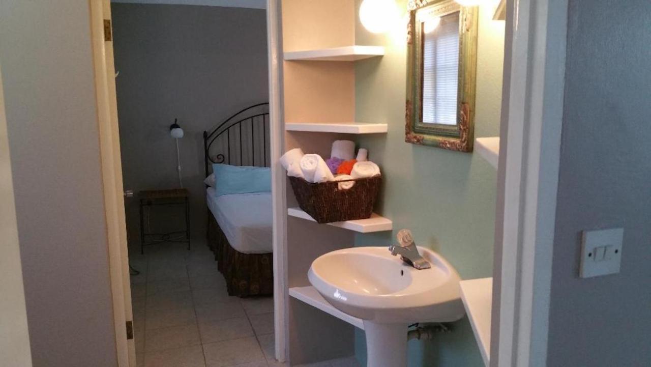 Kootney Resorts Portsmouth Zewnętrze zdjęcie